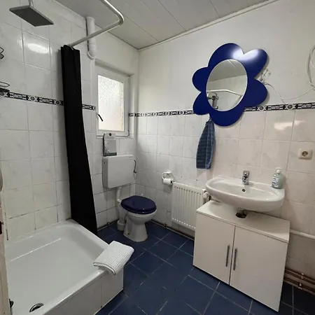 In Winkelsheide In 11 Auto-minuten Am Hafen Oder Am Auch Mit Hund Apartment